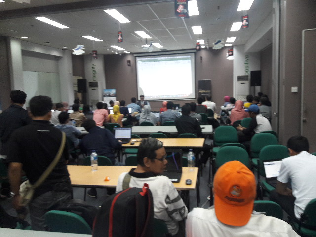 Kursus Bisnis Online di Morotai Hub 089519229936