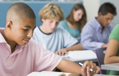Tips Sederhana Memahami Soal Reading